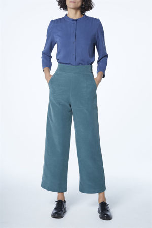 Picture of high waist pants in green