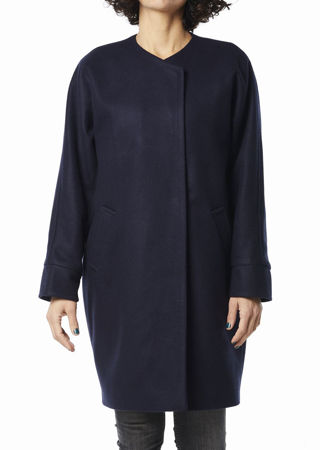 Picture of the "long cocoon" coat in royal blue