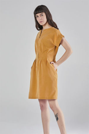 Picture of zip pleated dress in mustard