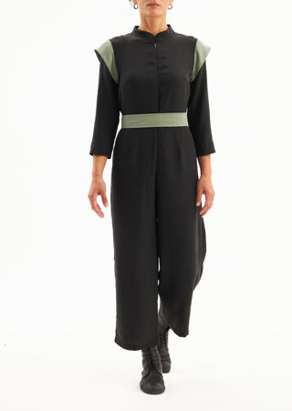 Picture of "KIM" jumpsuit in black- pistachio