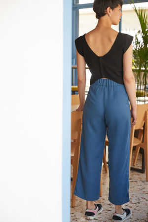 Picture of high waist pants in blue