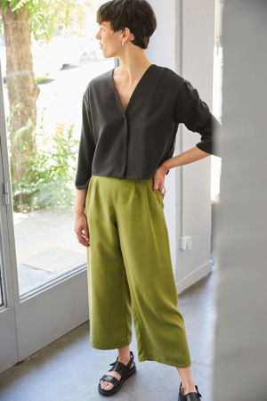 Picture of high waist  wide leg pants in green lime