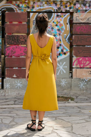 Picture of Minimal wrap midi dress in yellow