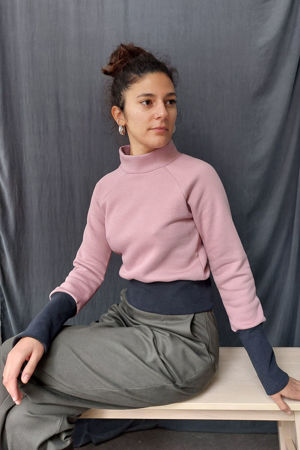 Picture of "ring" top dusty pink