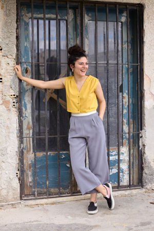 Picture of vest jumpsuit in yellow grey
