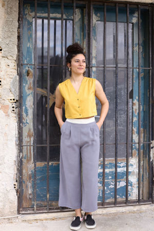 Picture of vest jumpsuit in yellow grey