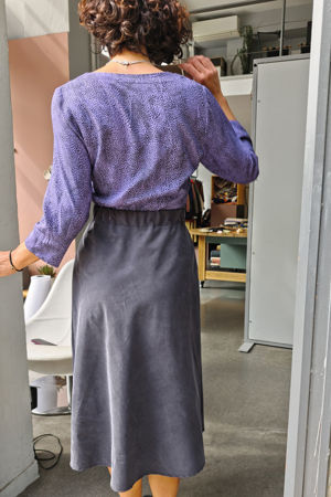 Picture of crop vest dress purple black