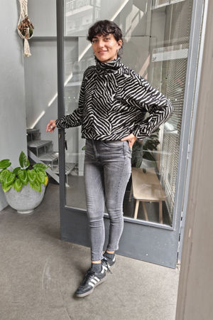 Picture of oversized animal top