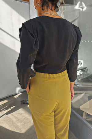 Picture of poor things top in black