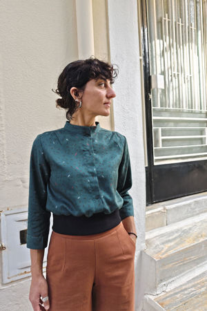 Picture of bomber shirt in teal strokes