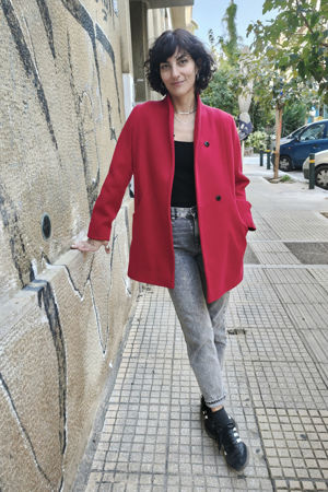 Picture of "curves" coat in red