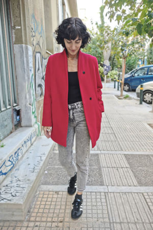 Picture of "curves" coat in red