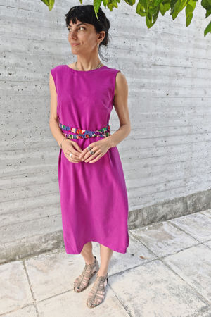 Picture of "scrunchie" midi dress in magenta- floral