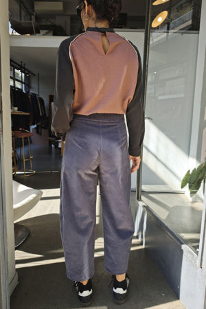 Picture of pleat  barrel pants in blue grey
